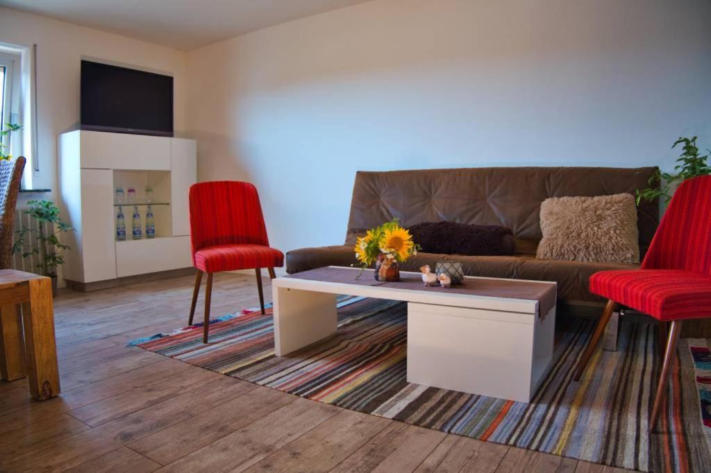 Ferienwohnung-M8 Im Schoenen Werratal Jestadt エクステリア 写真